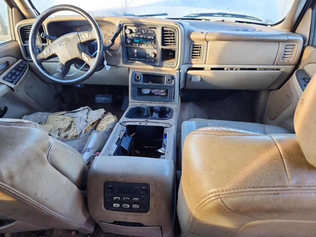 2003 CHEVROLET SUBURBAN C1500 photo 15
