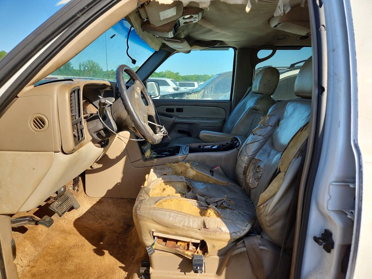 2003 CHEVROLET SUBURBAN C1500 photo 13