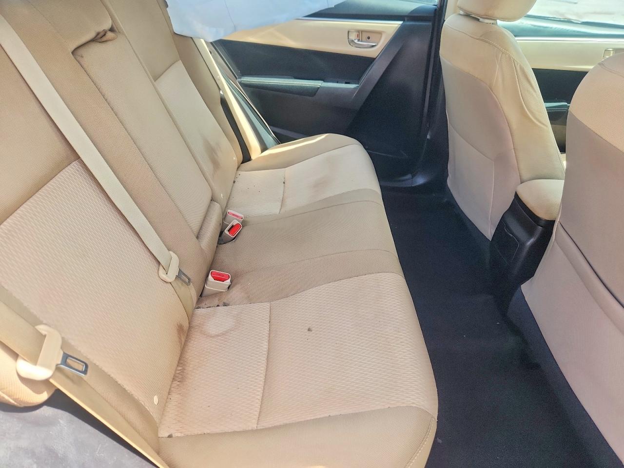 2015 TOYOTA COROLLA photo 19