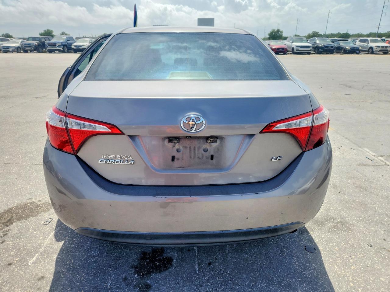 2015 TOYOTA COROLLA photo 11