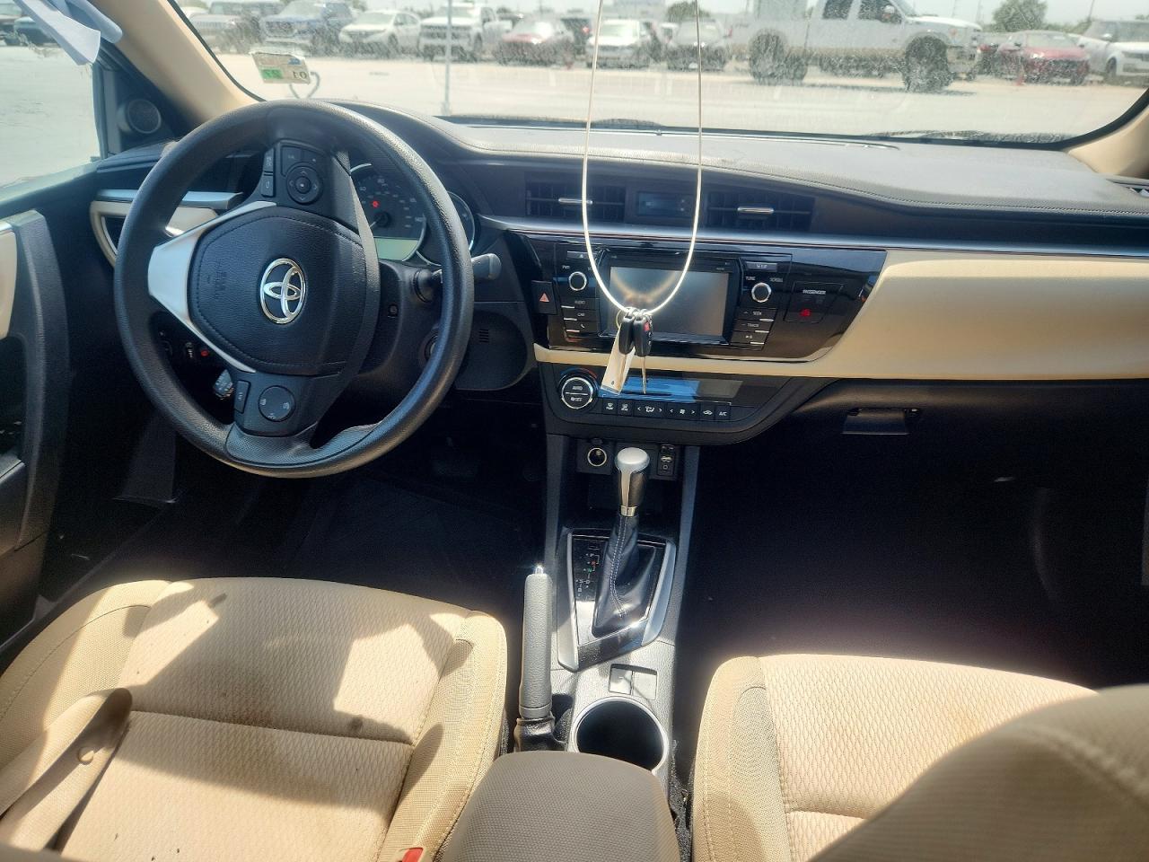 2015 TOYOTA COROLLA photo 15