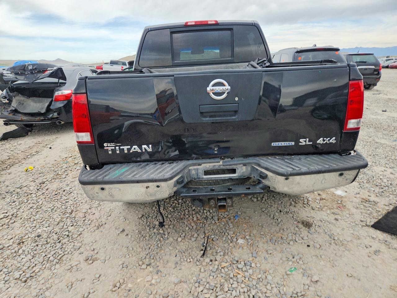 2012 NISSAN TITAN SV photo 11