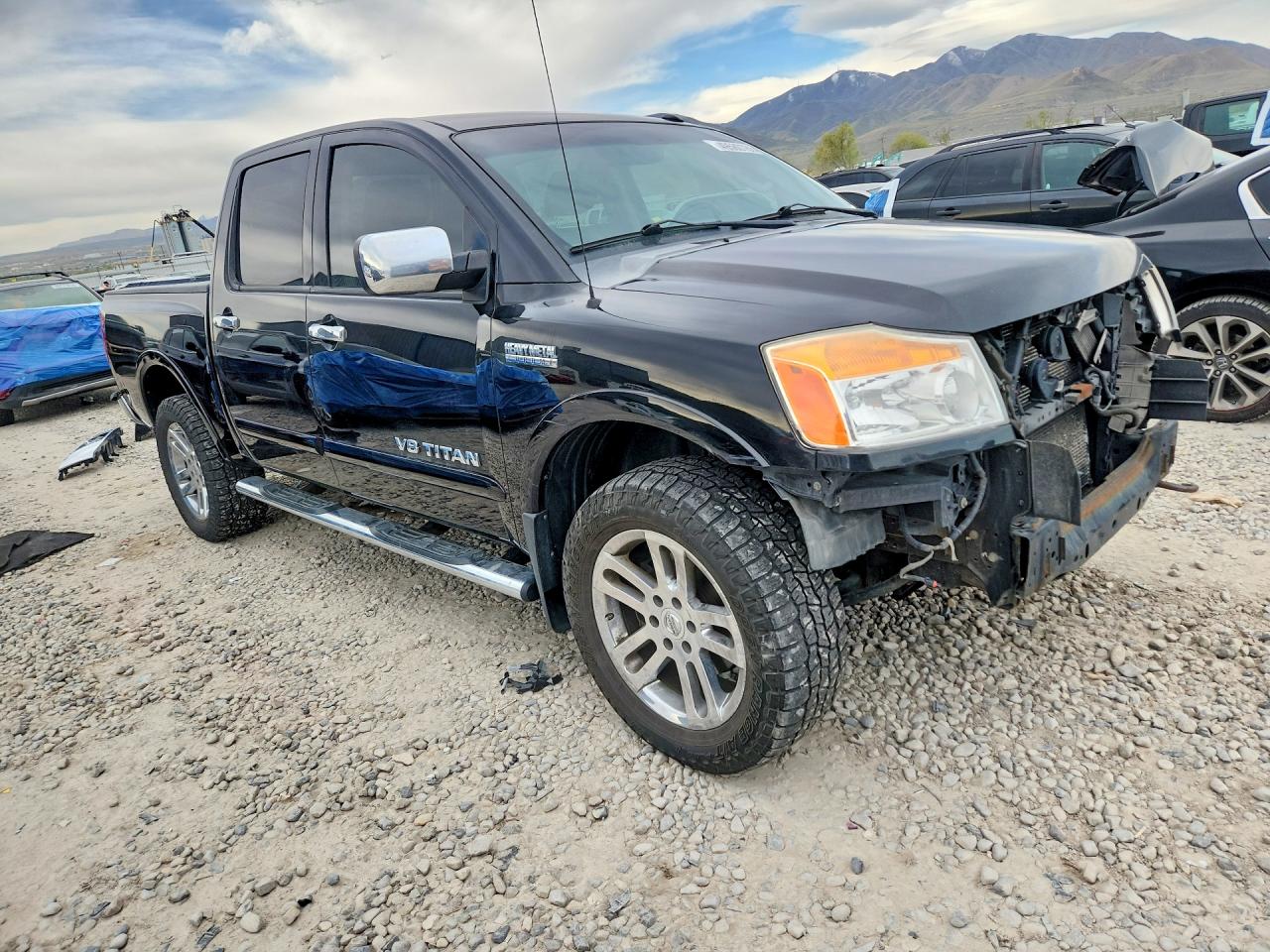 2012 NISSAN TITAN SV photo 7