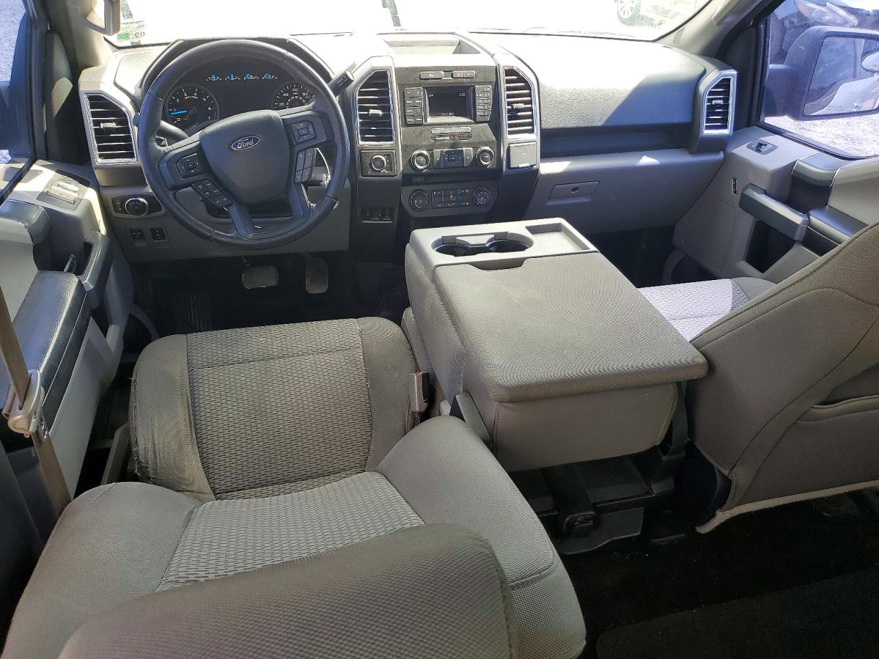 2015 FORD F150 photo 8