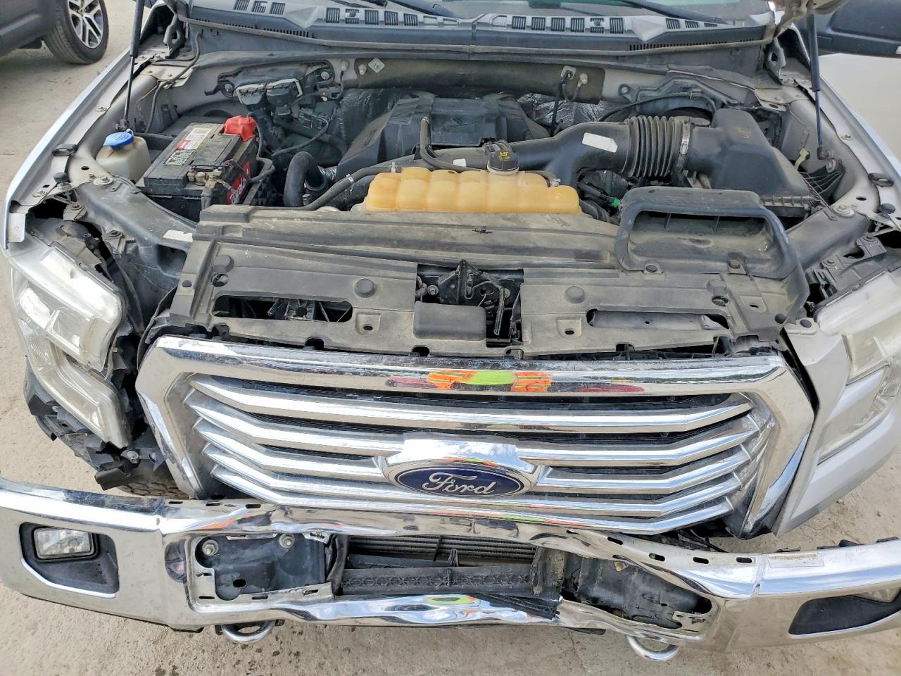 2015 FORD F150 photo 11