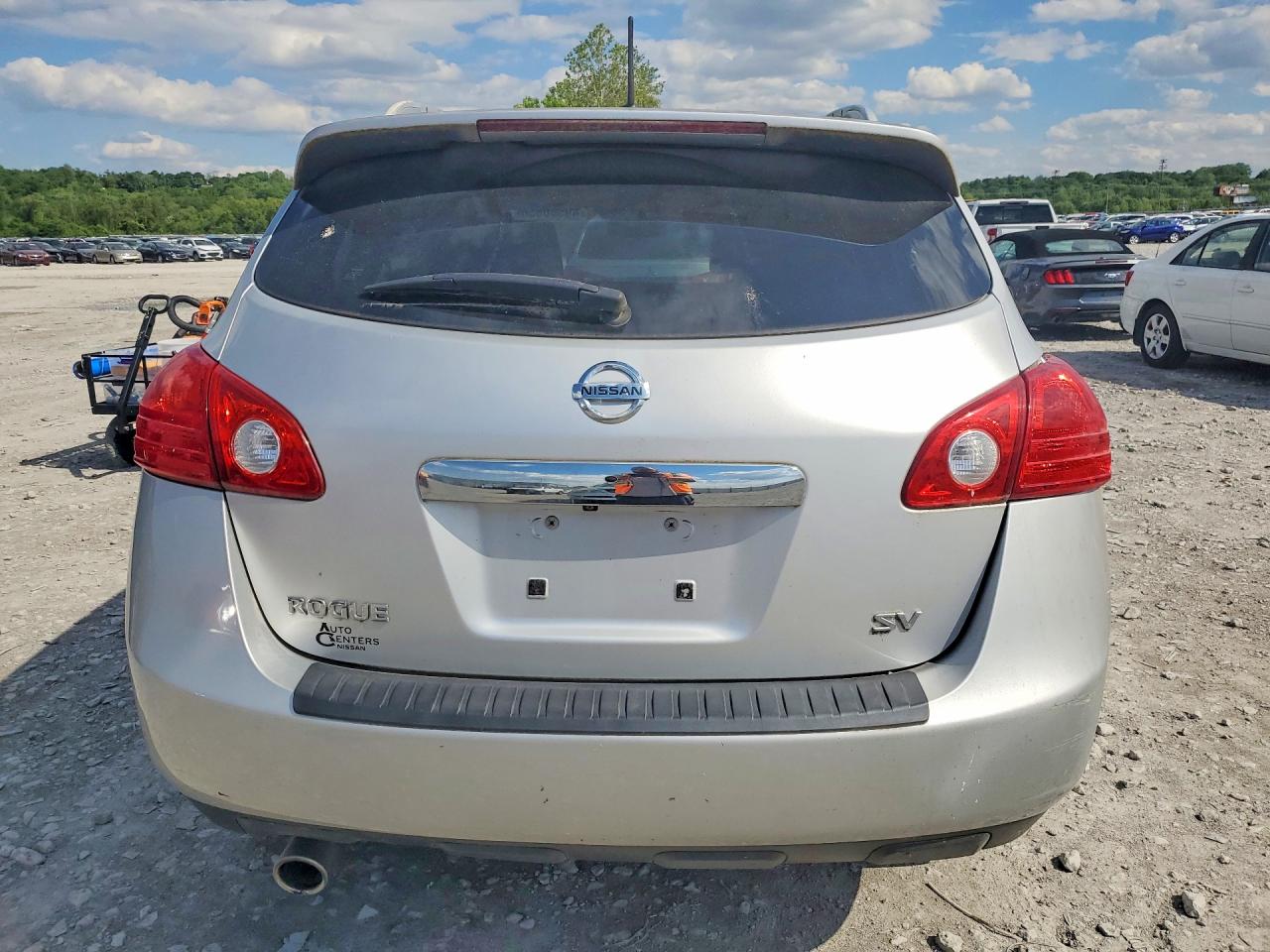 2011 NISSAN ROGUE S photo 11