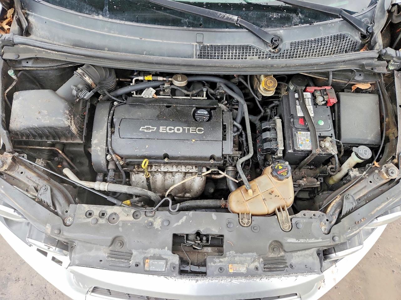 2014 CHEVROLET SONIC LT photo 11