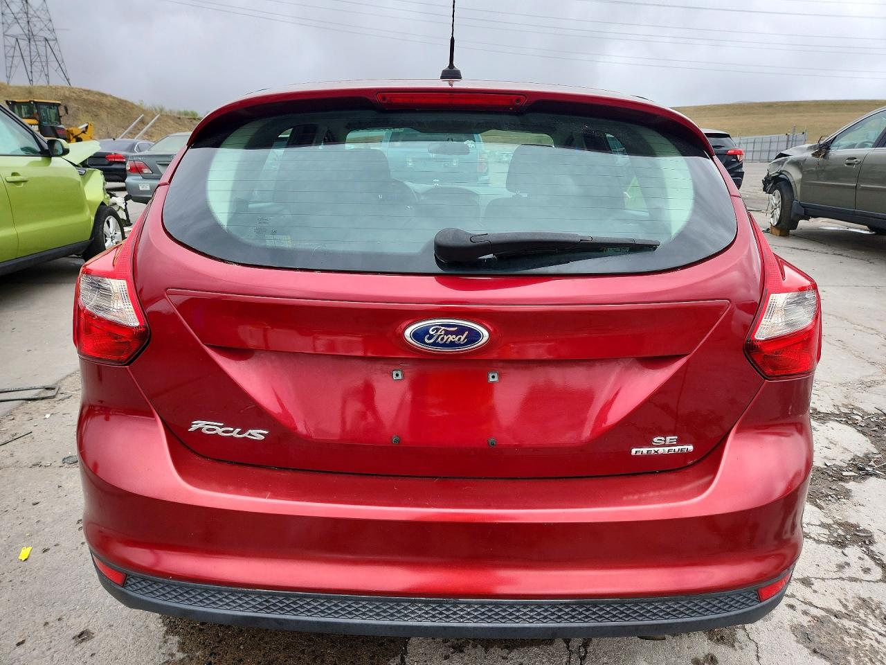 2014 FORD FOCUS photo 6