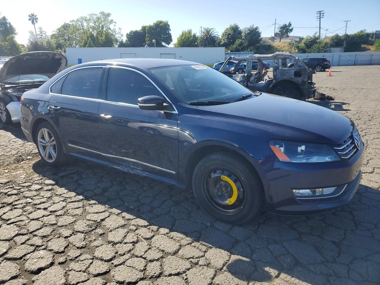 2015 VOLKSWAGEN PASSAT SEL photo 7