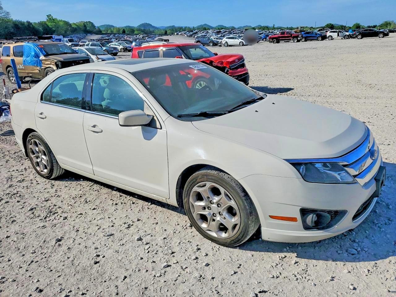 2010 FORD FUSION SE photo 7