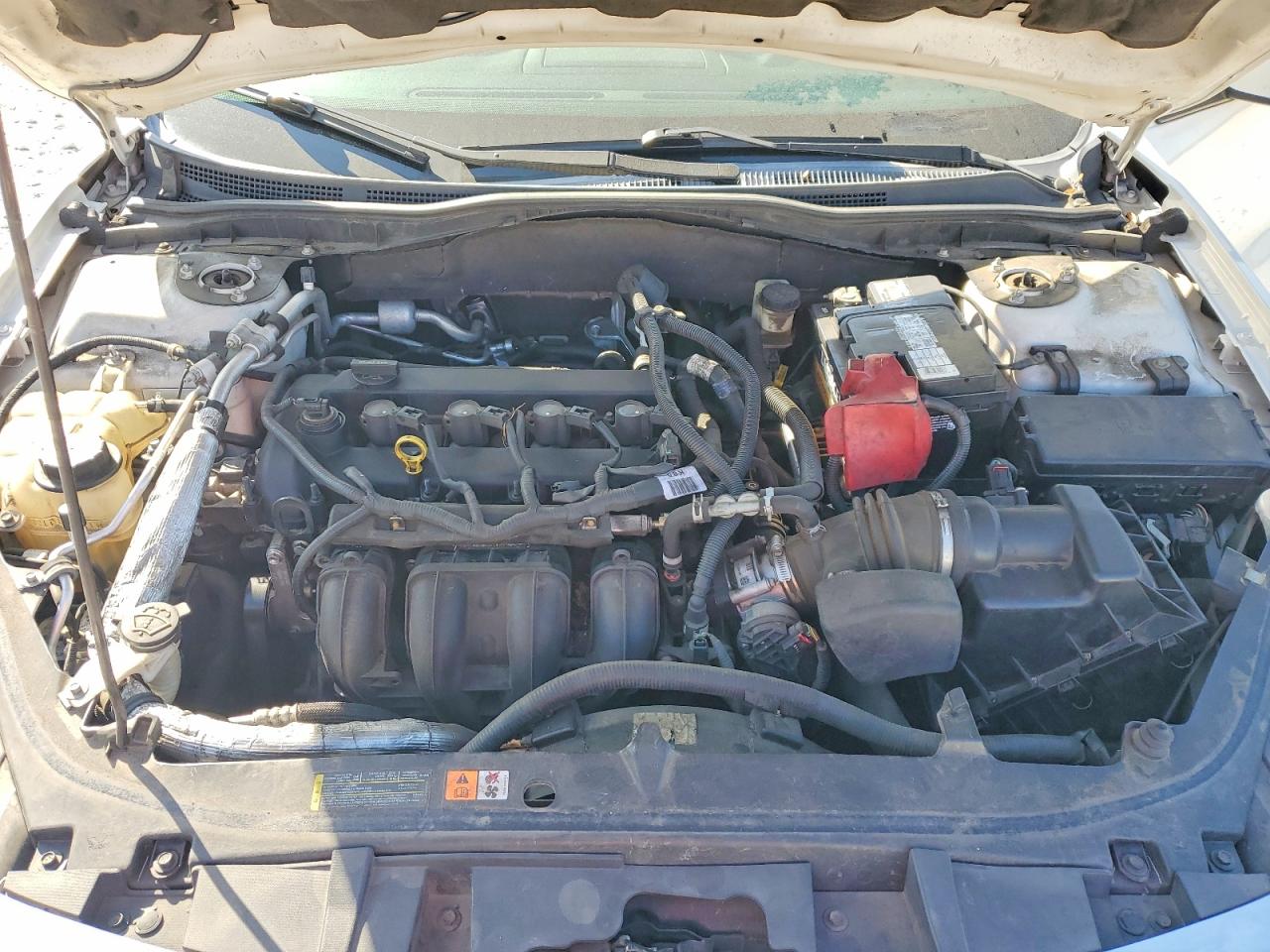 2010 FORD FUSION SE photo 21