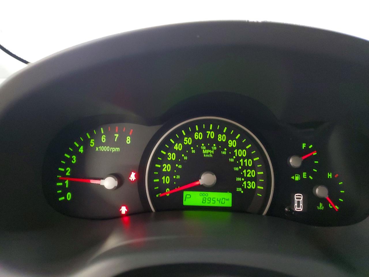2008 KIA SEDONA LX photo 17