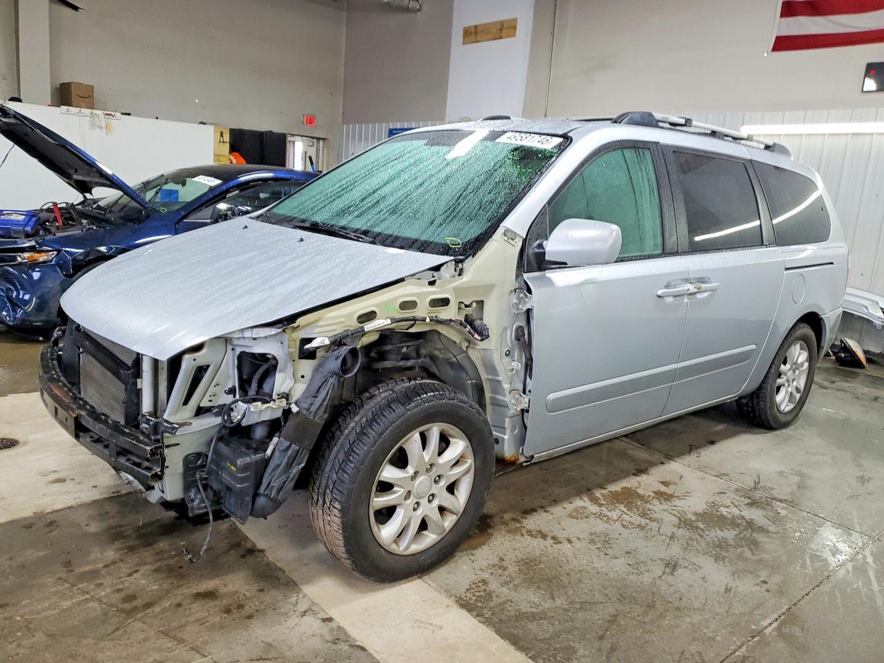 2008 KIA SEDONA