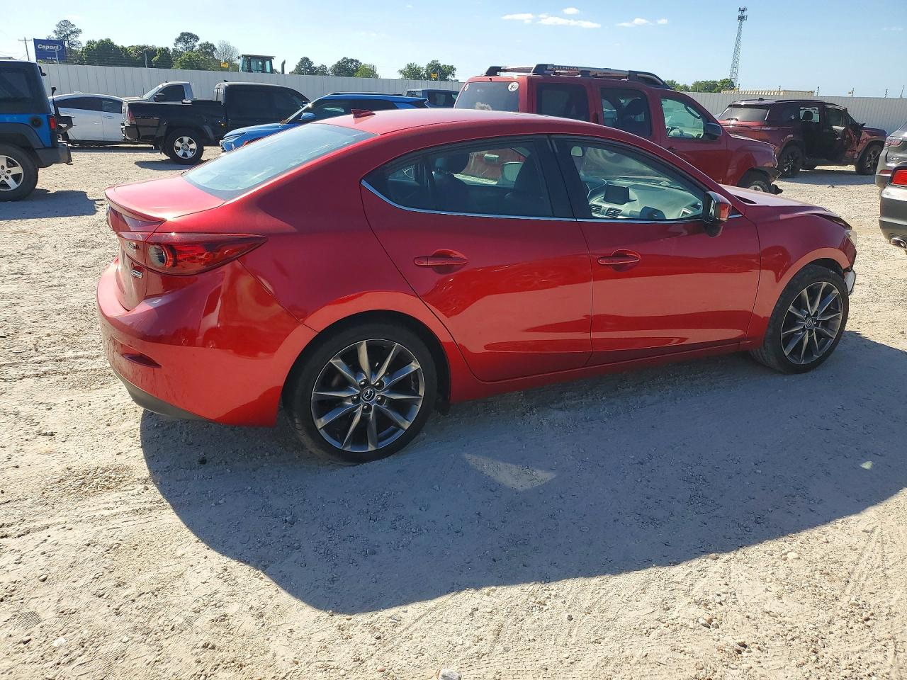 2018 MAZDA 3 TOURING photo 5