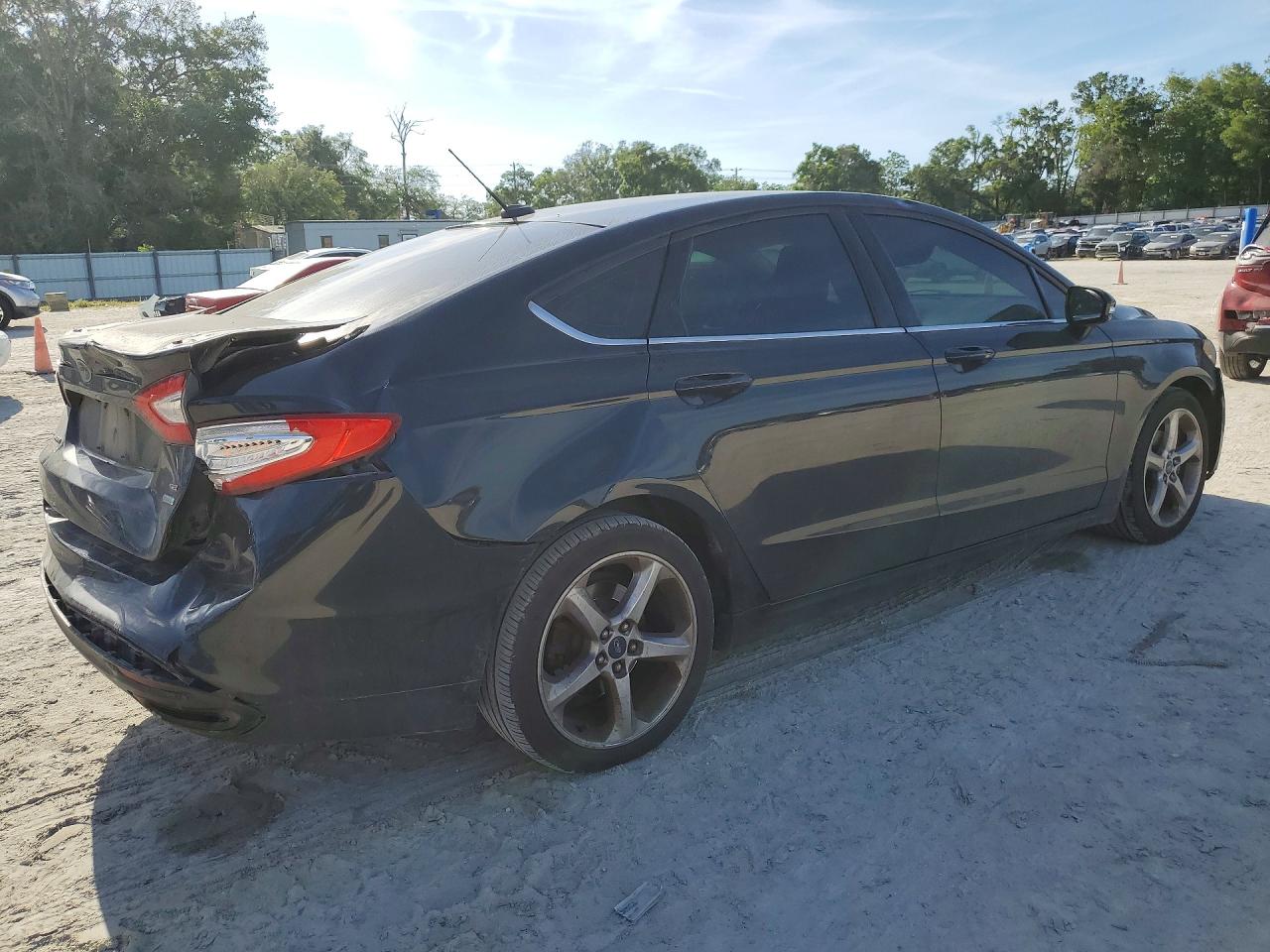 2015 FORD FUSION SE photo 5