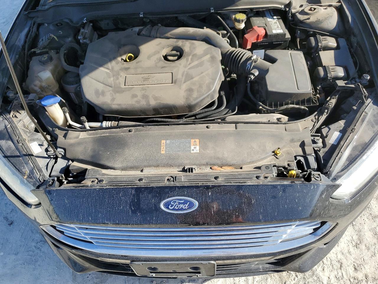 2015 FORD FUSION SE photo 21