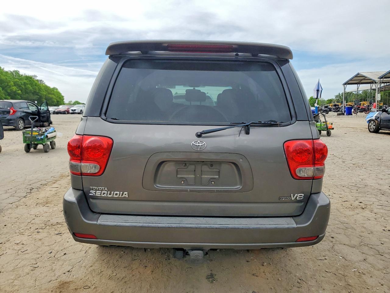 2007 TOYOTA SEQUOIA SR5 photo 6