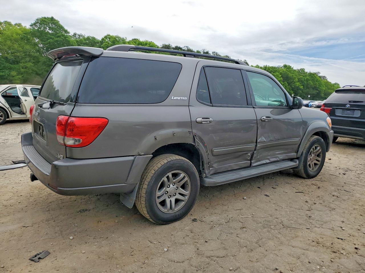 2007 TOYOTA SEQUOIA SR5 photo 3