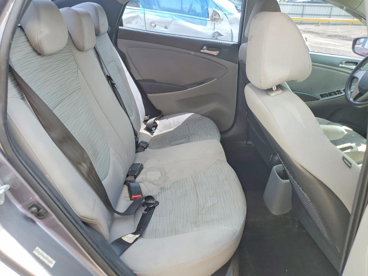 2015 HYUNDAI ACCENT GLS photo 10