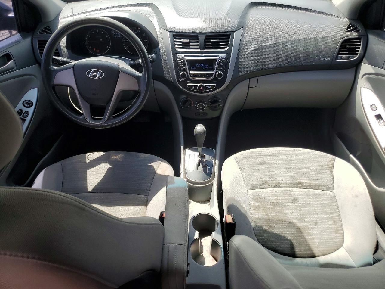 2015 HYUNDAI ACCENT GLS photo 8