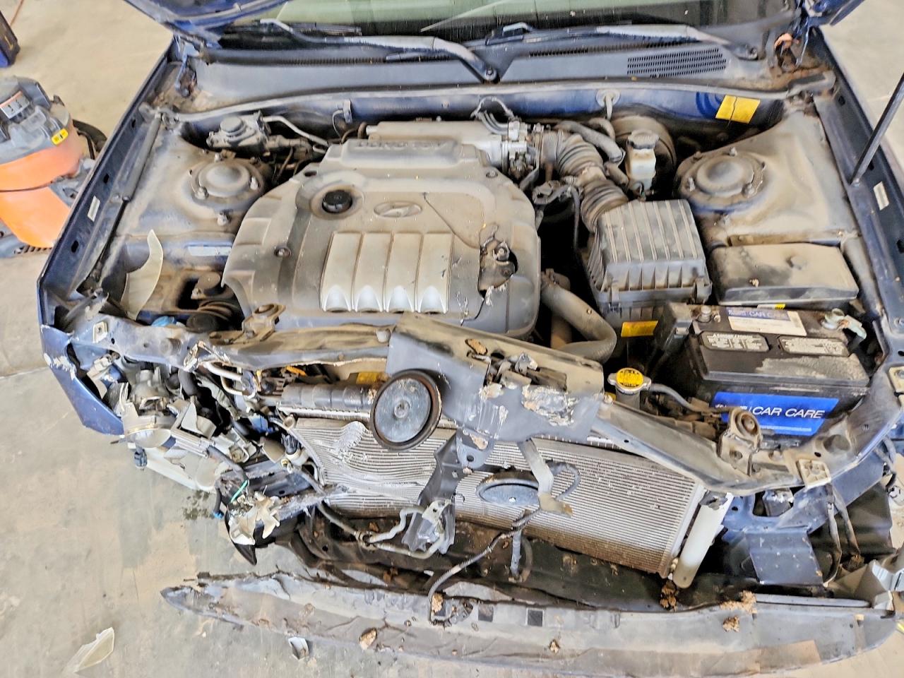 2005 HYUNDAI SONATA GL photo 11