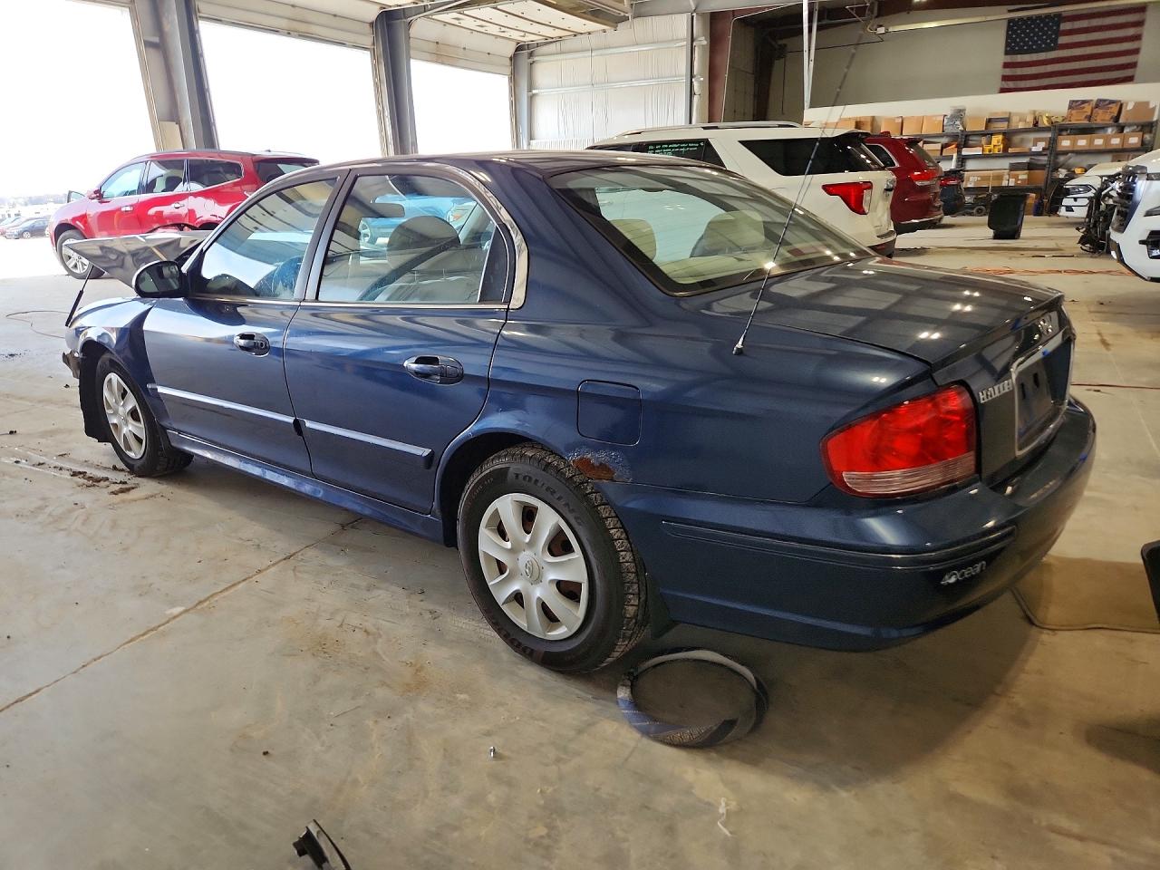 2005 HYUNDAI SONATA GL photo 2