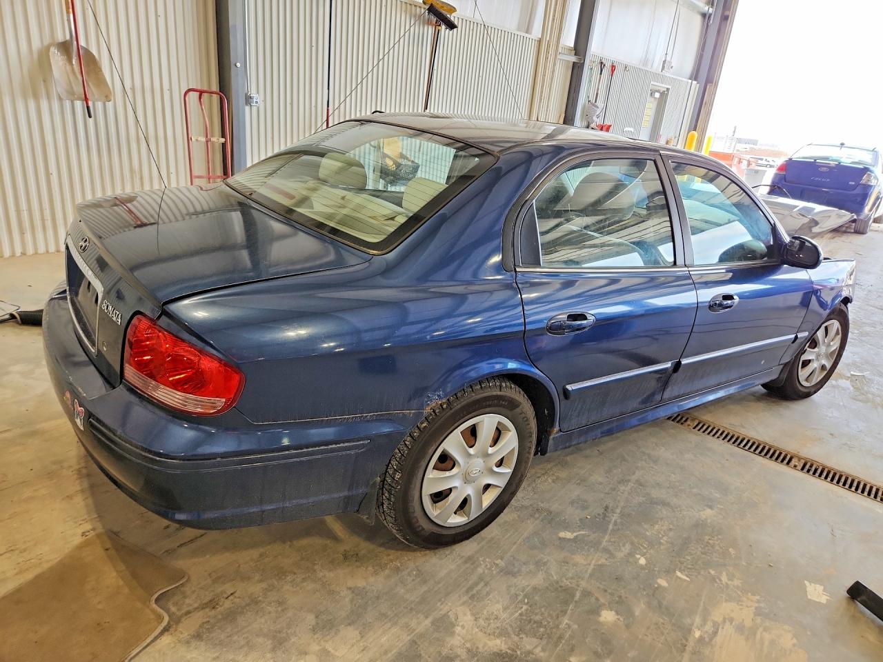 2005 HYUNDAI SONATA GL photo 3