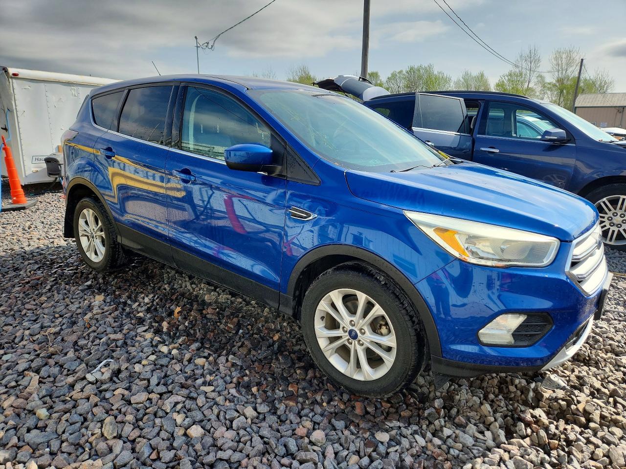 2017 FORD ESCAPE SE photo 7