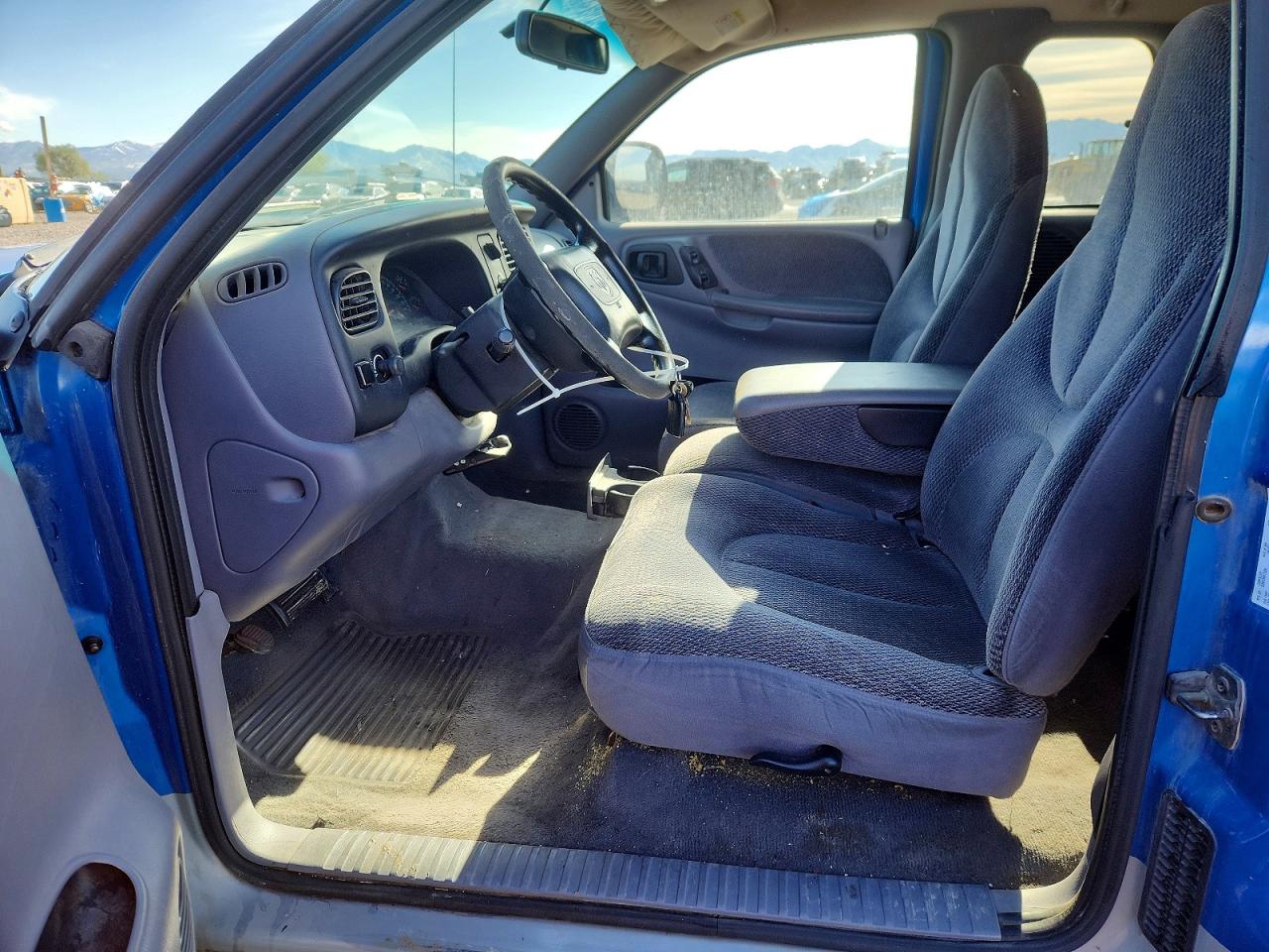 1998 DODGE DAKOTA photo 19