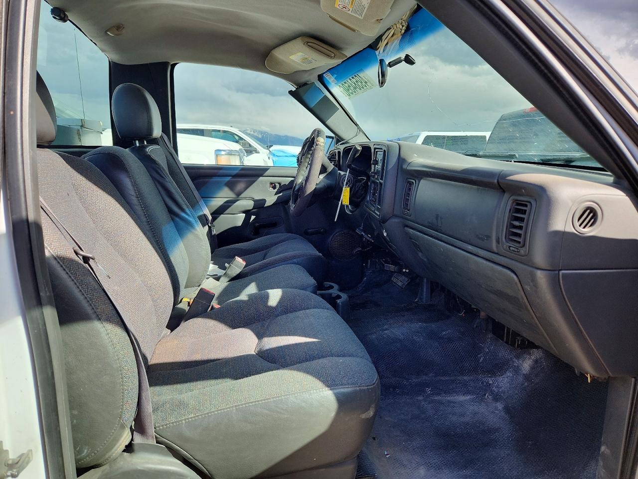2005 CHEVROLET SILVERADO C2500 HEAVY DUTY photo 11
