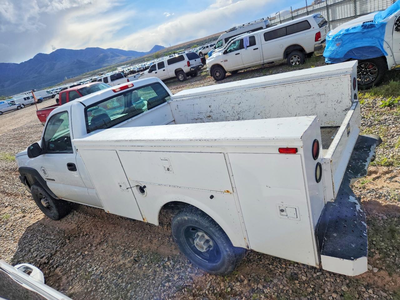 2005 CHEVROLET SILVERADO C2500 HEAVY DUTY photo 5