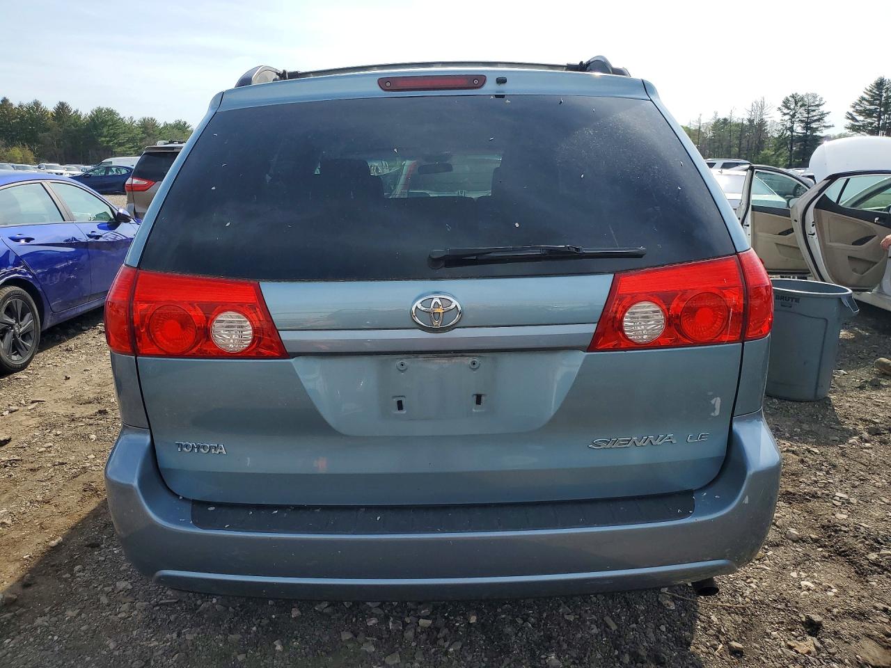 2008 TOYOTA SIENNA LE 7-PASSENGER photo 16