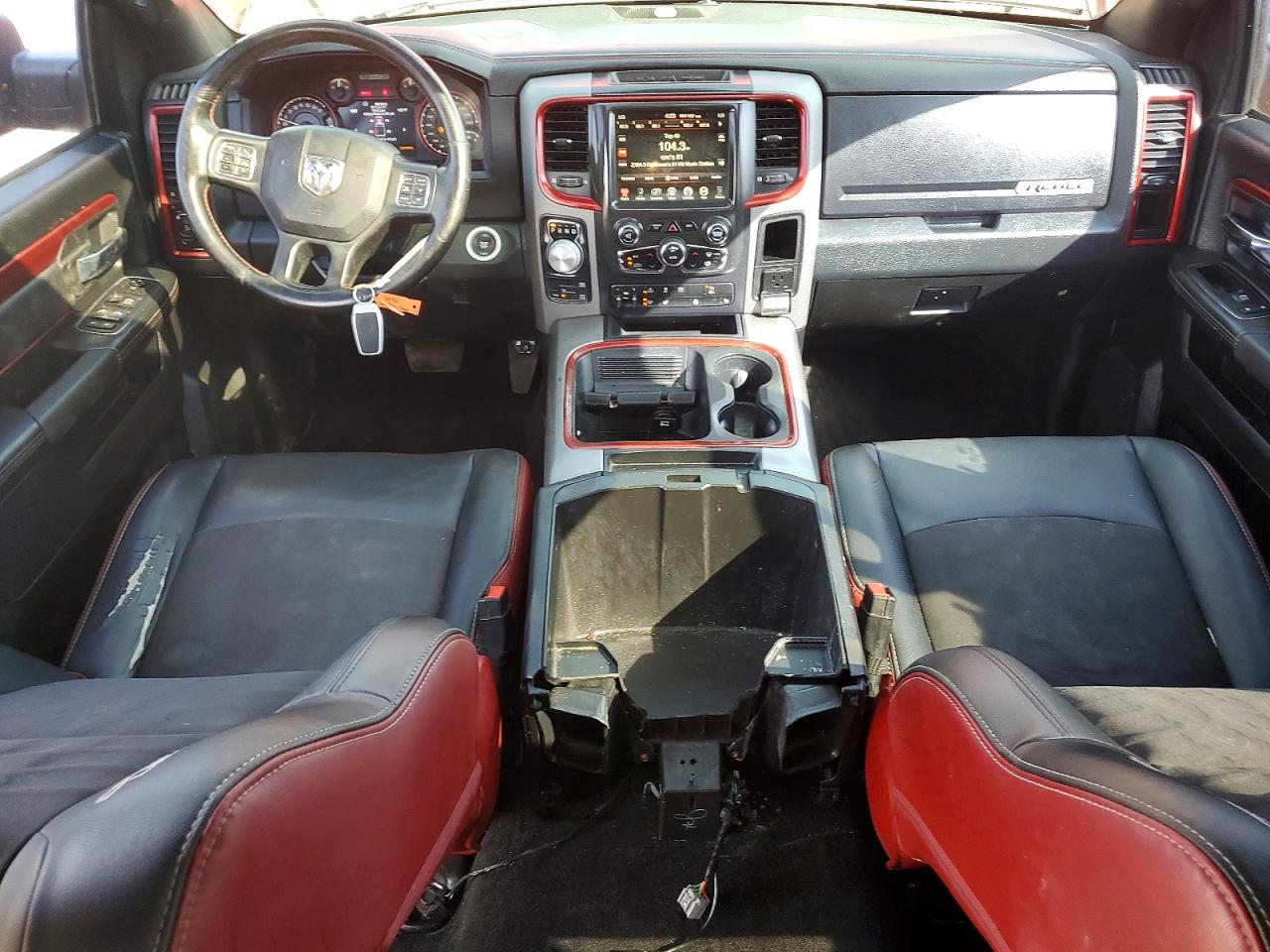 2016 RAM 1500 REBEL photo 22