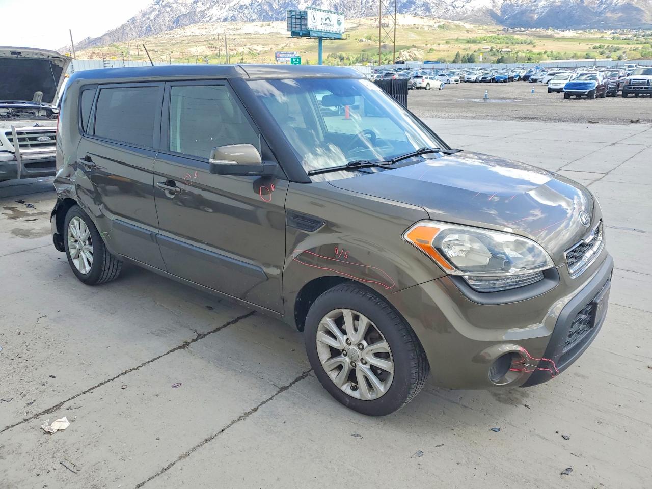 2013 KIA SOUL + photo 7