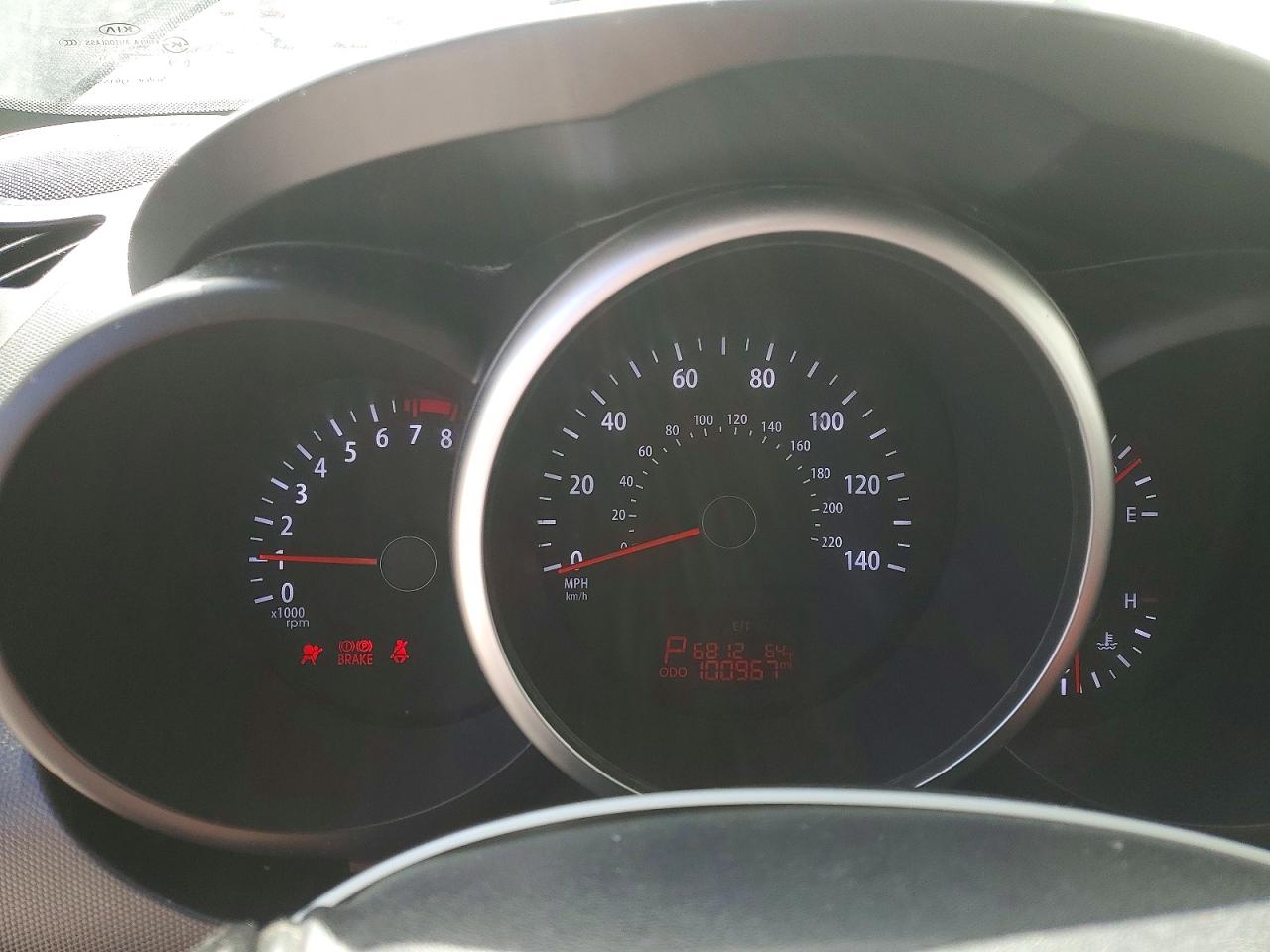 2013 KIA SOUL + photo 17