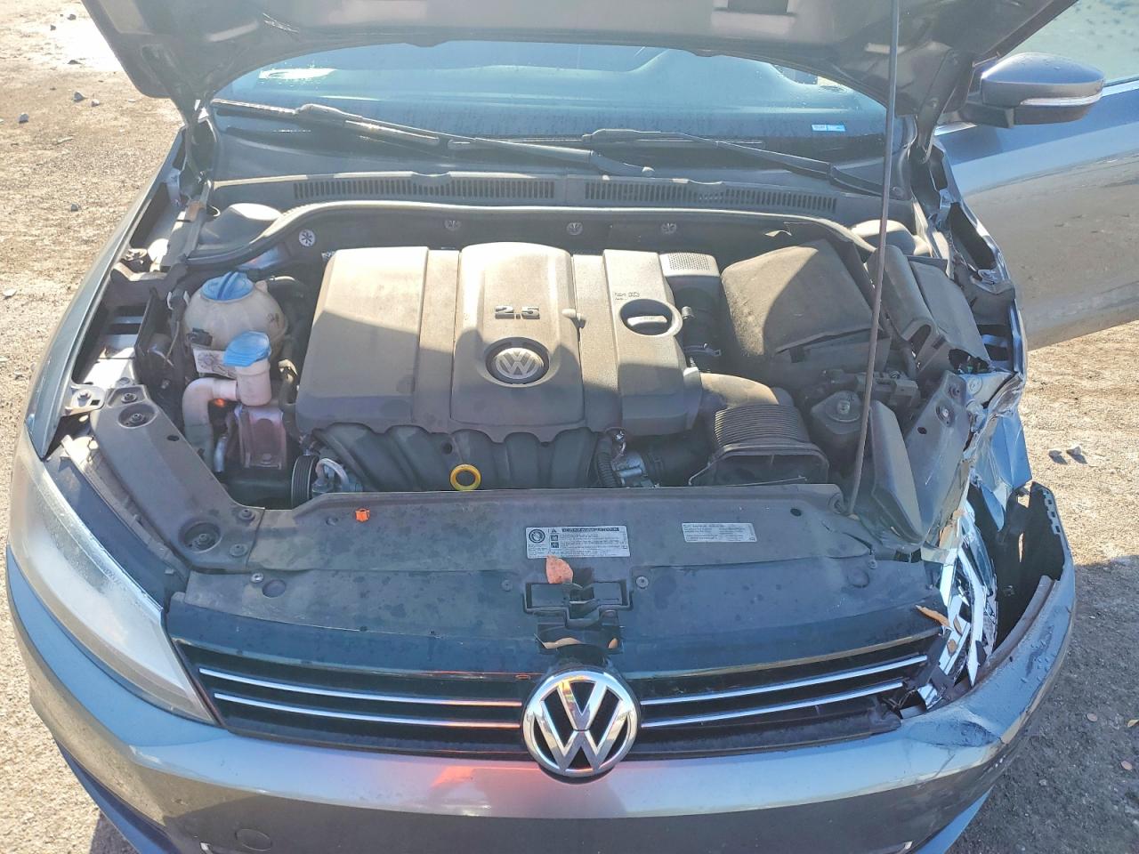 2013 VOLKSWAGEN JETTA SE photo 11