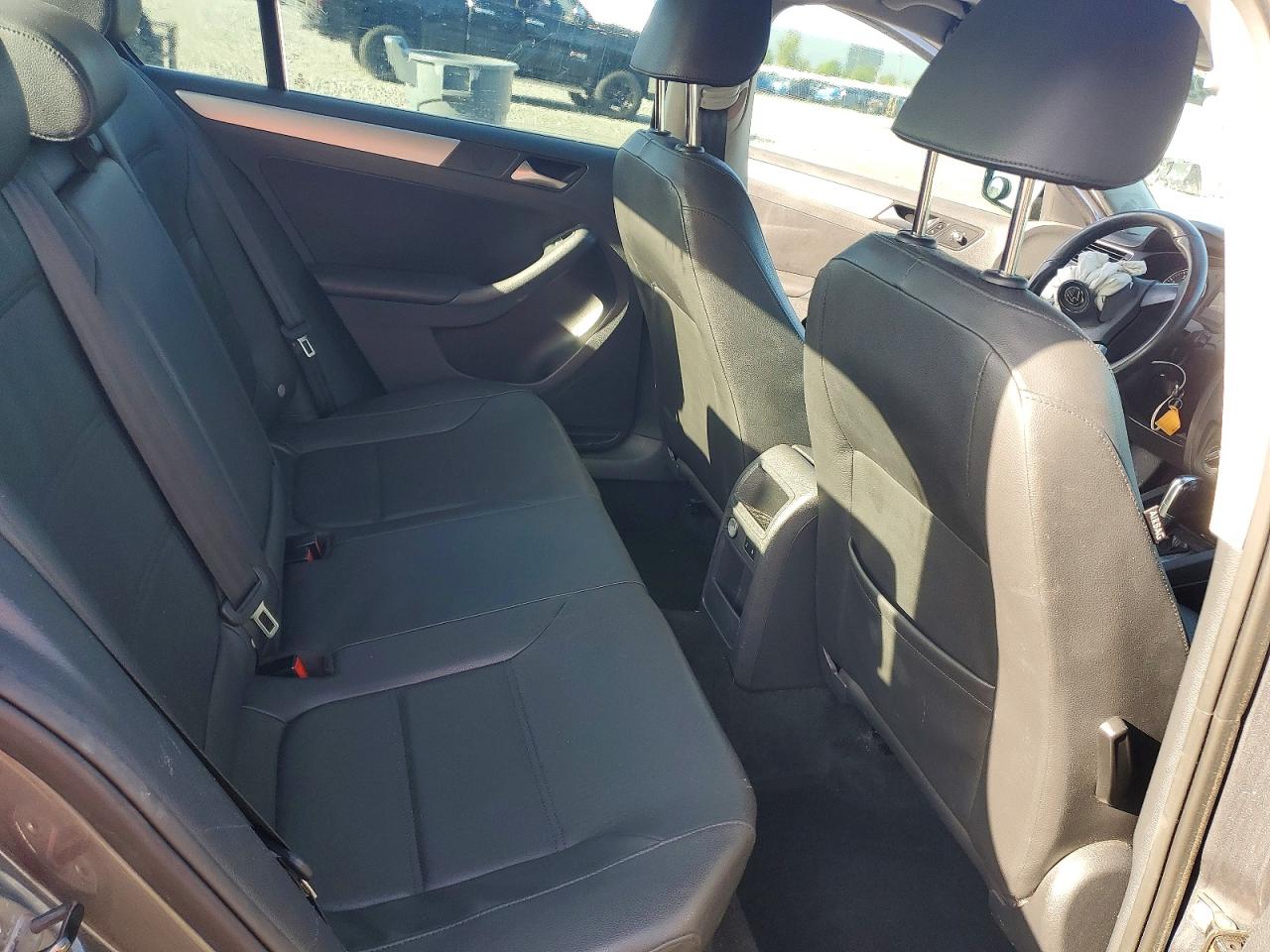 2013 VOLKSWAGEN JETTA SE photo 10