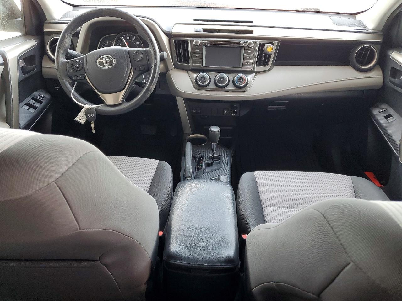2015 TOYOTA RAV4 LE photo 22