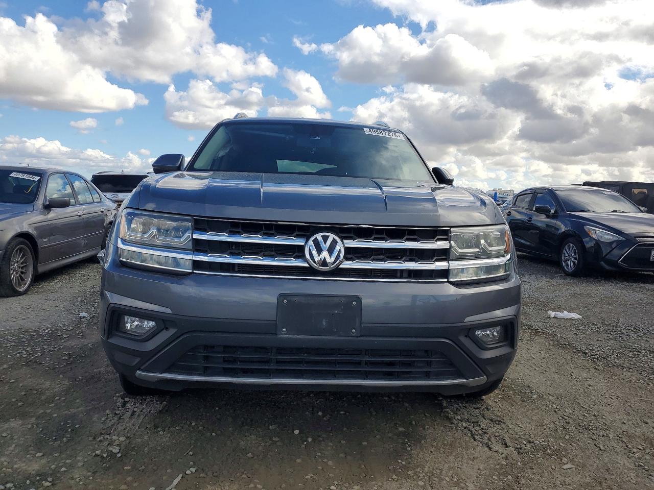 2018 VOLKSWAGEN ATLAS SE photo 9