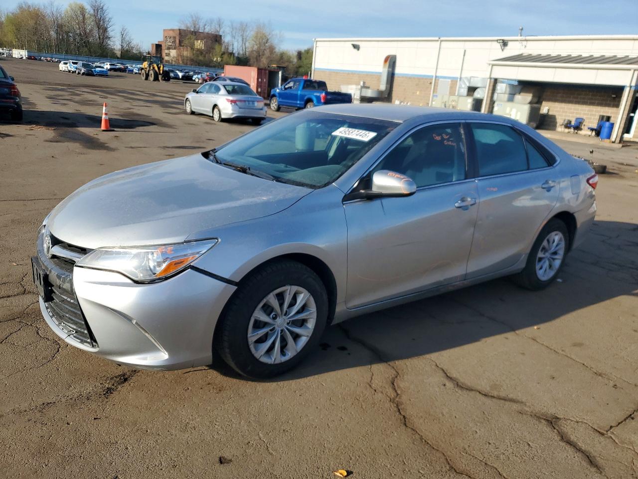 2017 TOYOTA CAMRY