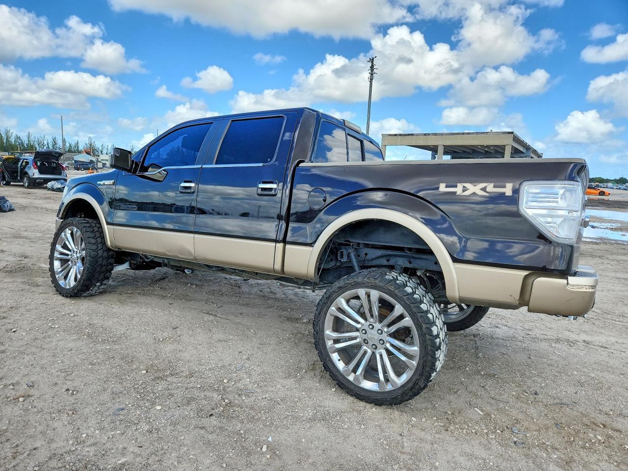 2013 FORD F150 SUPERCREW photo 2