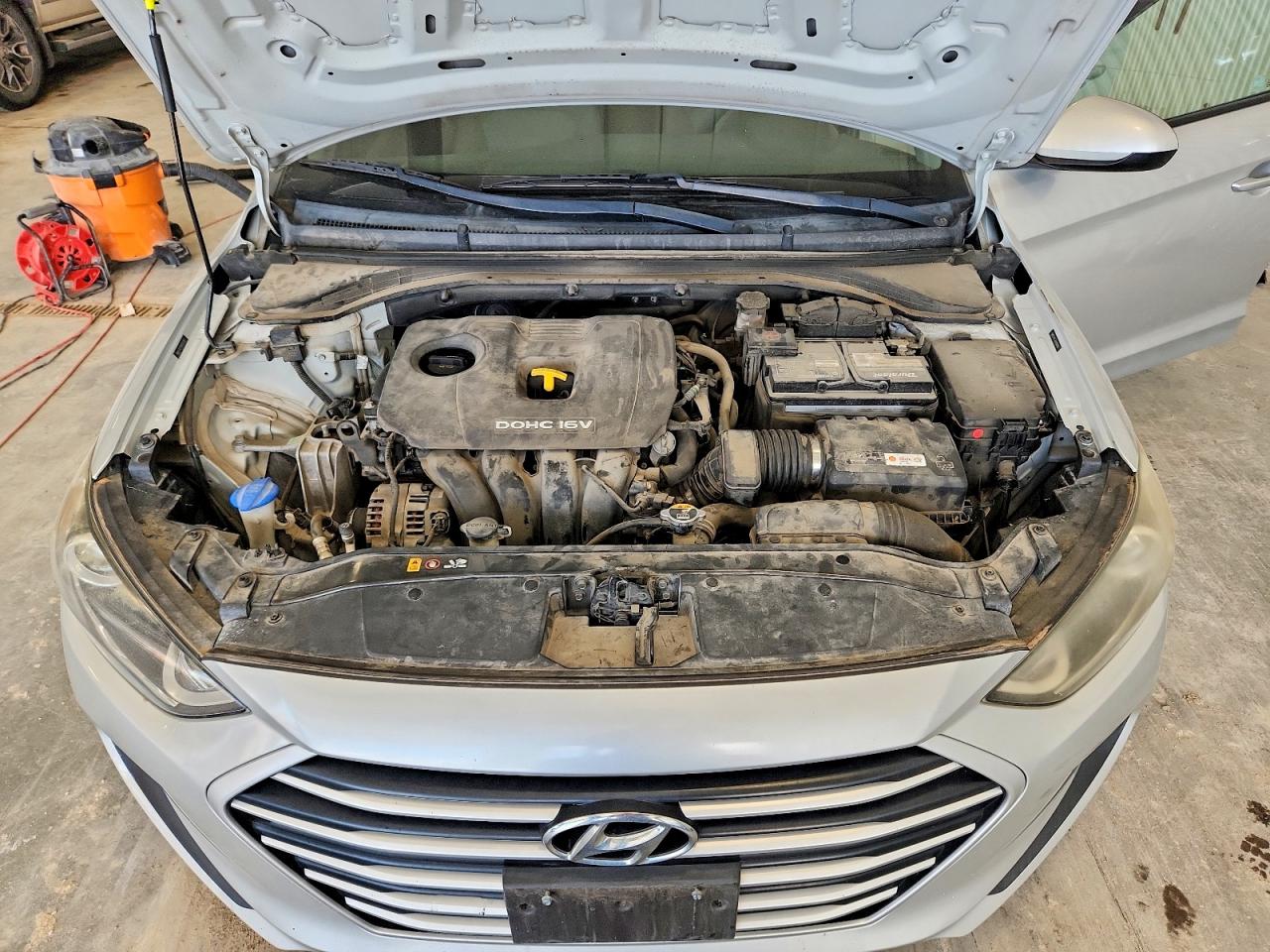 2017 HYUNDAI ELANTRA SE photo 21