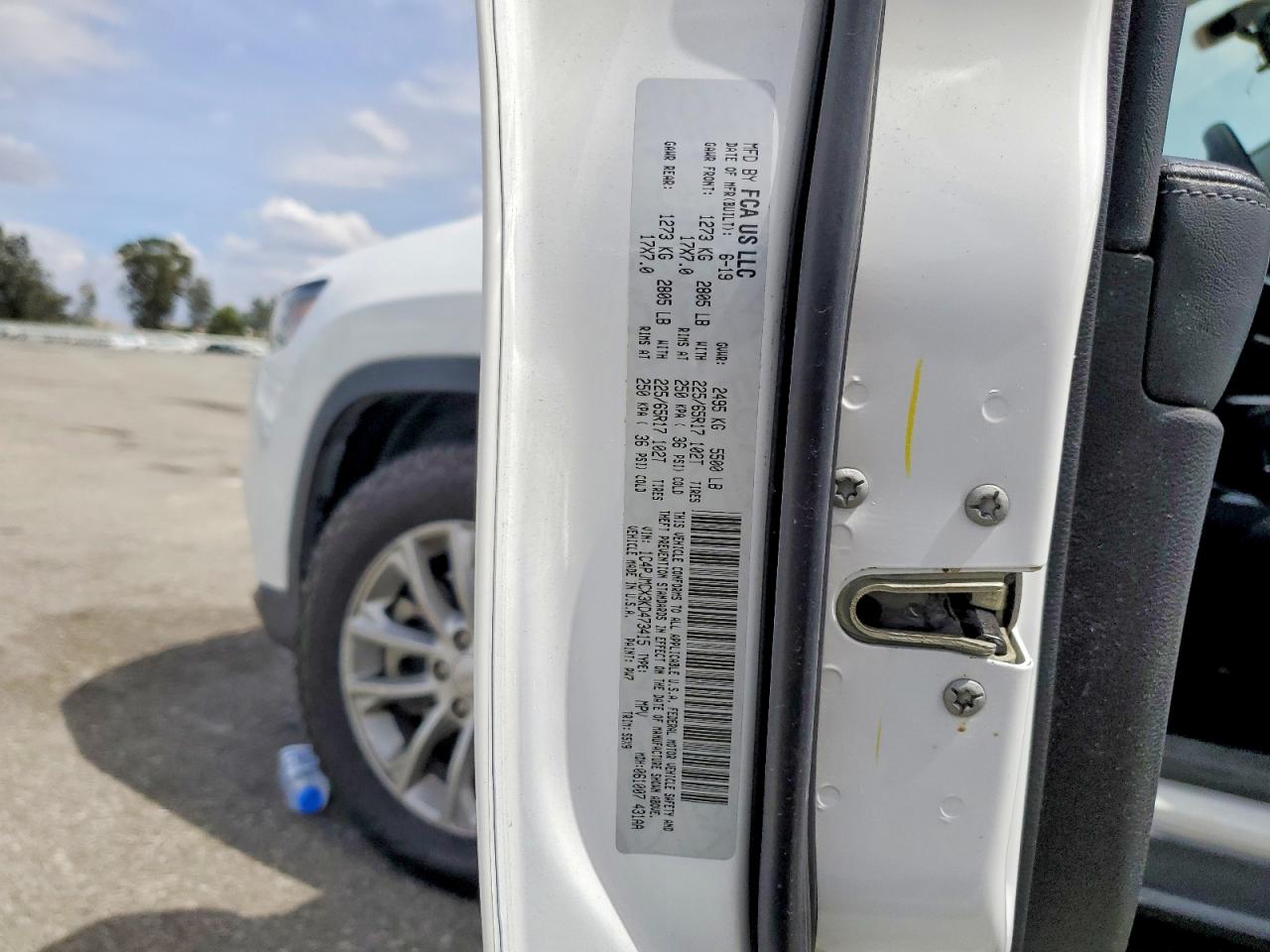 2019 JEEP CHEROKEE LATITUDE photo 25