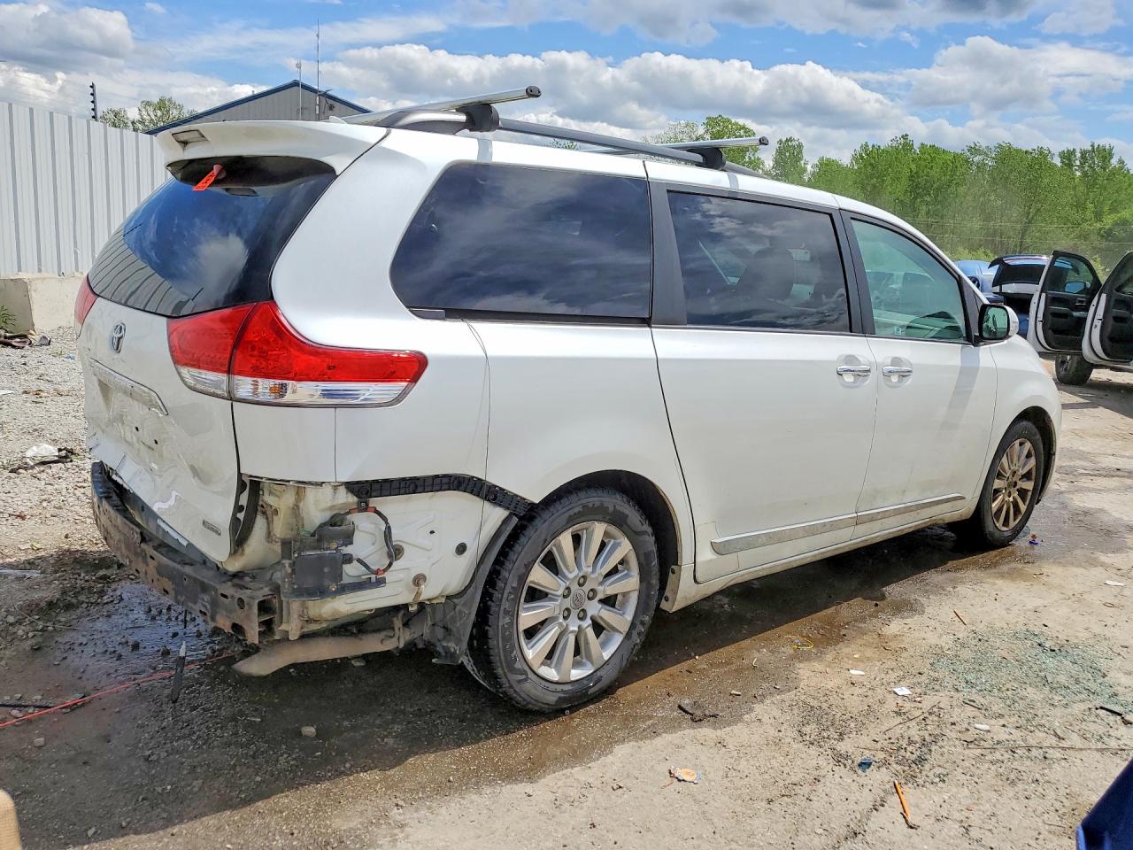 2013 TOYOTA SIENNA LIMITED 7-PASSENGER photo 5