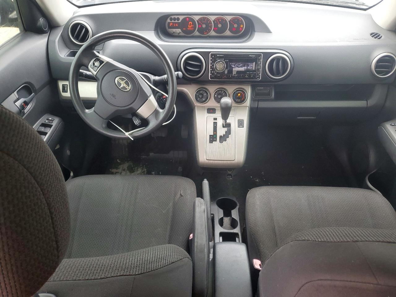 2008 TOYOTA SCION XB photo 8