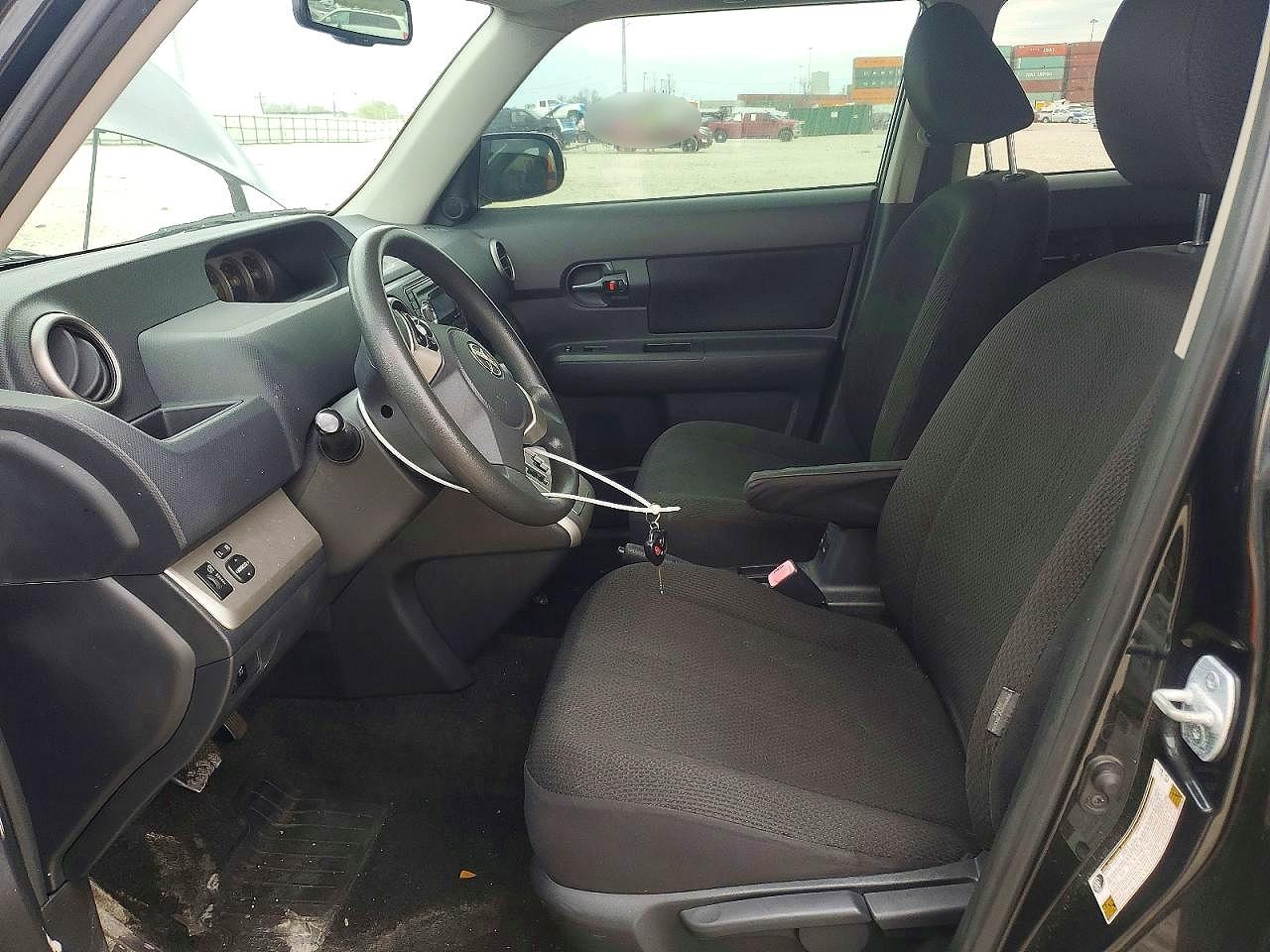 2008 TOYOTA SCION XB photo 7