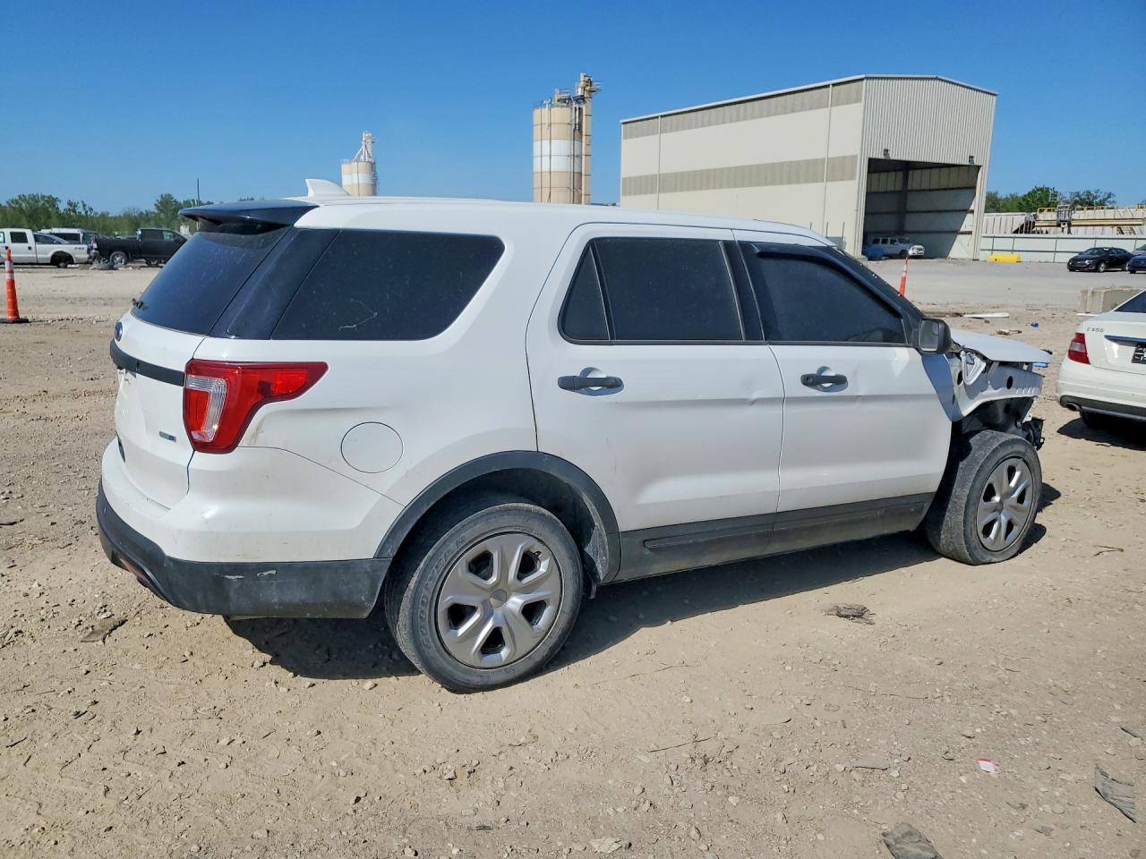 2017 FORD EXPLORER POLICE INTERCEPTOR photo 5