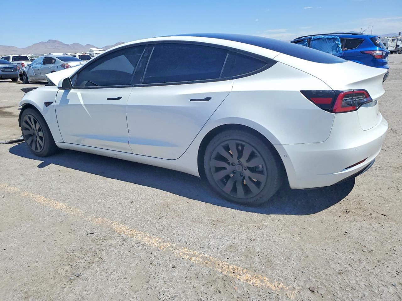 2018 TESLA MODEL 3 photo 4