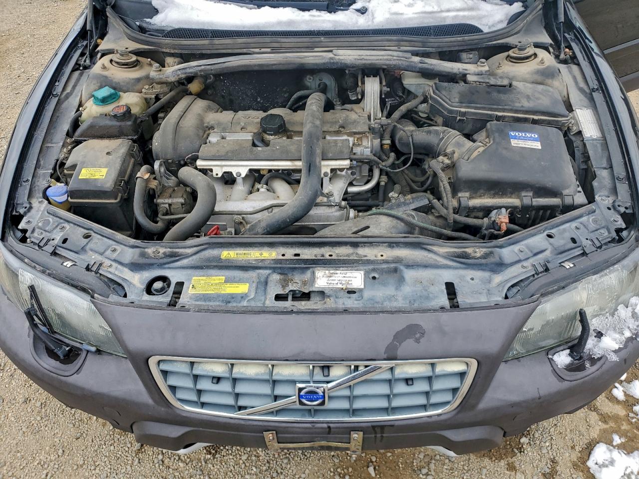 2004 VOLVO XC70 photo 34