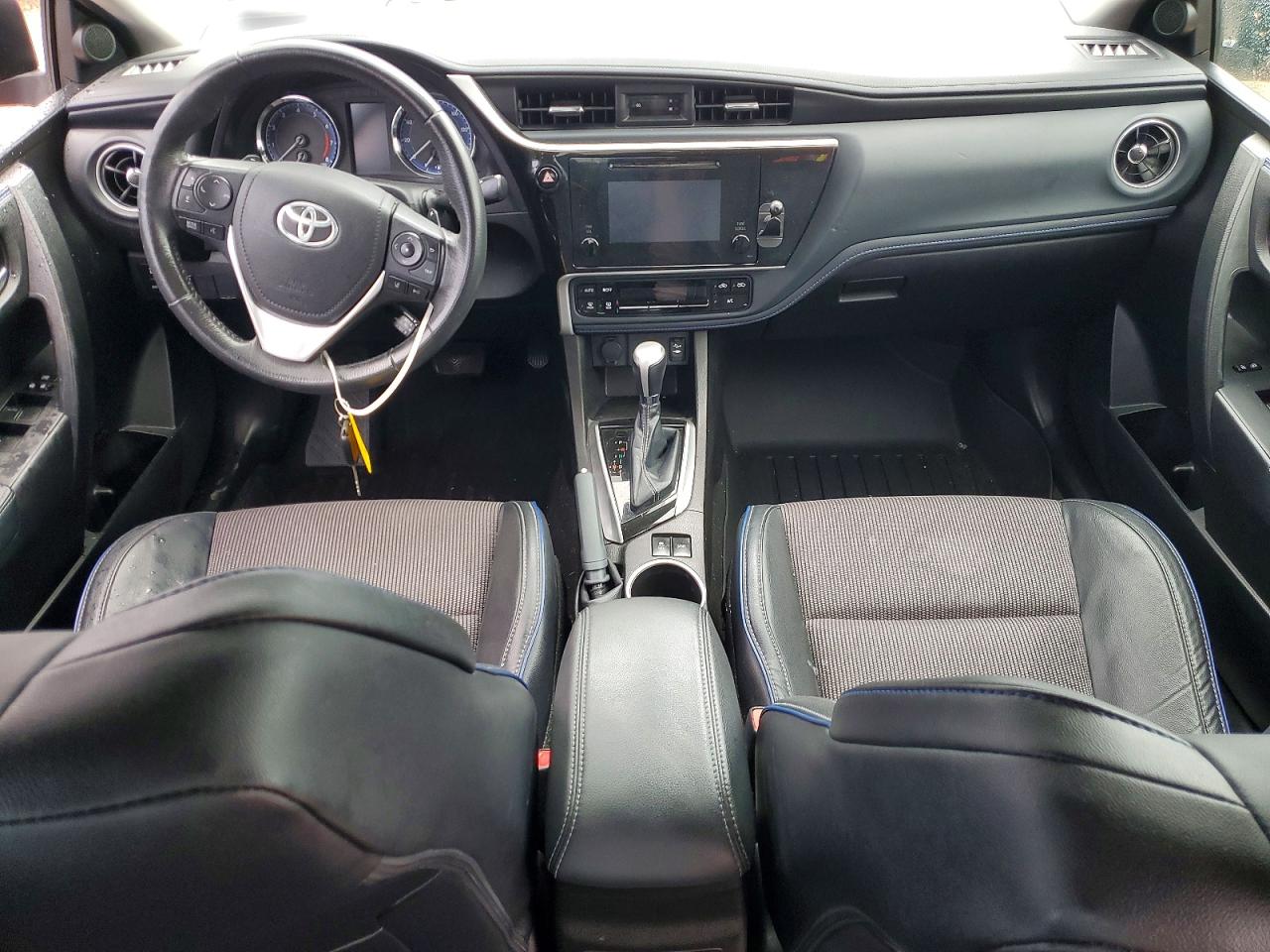 2018 TOYOTA COROLLA SE photo 22